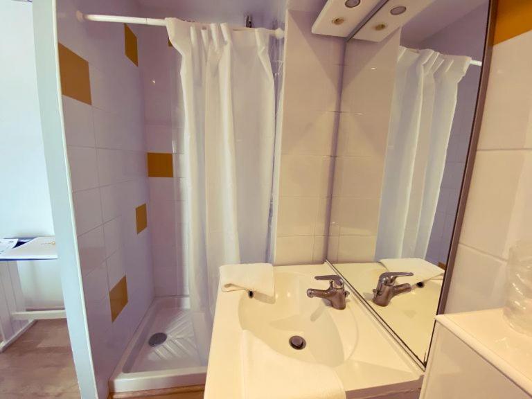 Hotel Restaurant La Cote Revee ルカート エクステリア 写真